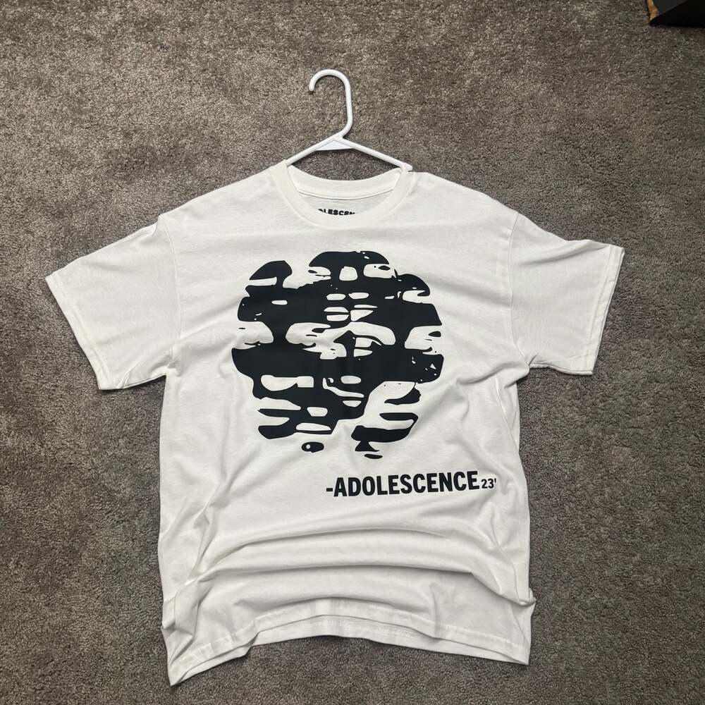 Adolescence 23 Graphic T-Shirt White Size M